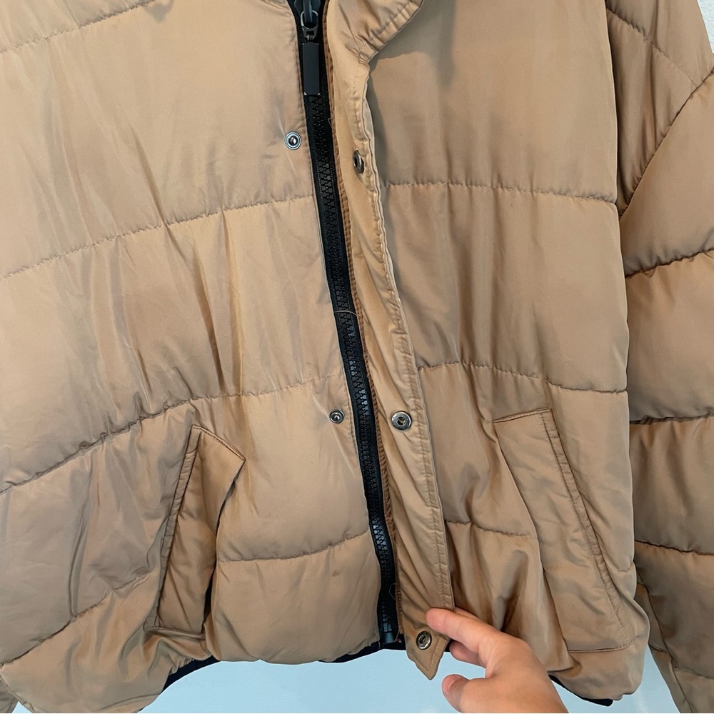 Urban Outfitters Tan Cropped Puffer Jacket Hidden Hood Quilted Coat Large - Picture 3 of 13